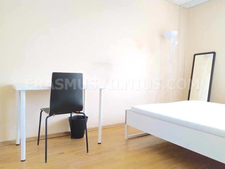 Cuisine dans l'appartement Erasmus 3 chambres, Šaltinių gatvė Vilnius